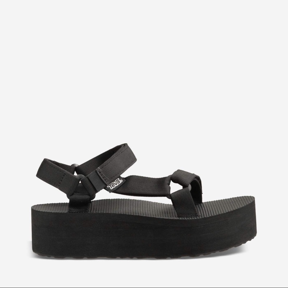 Teva platforms black